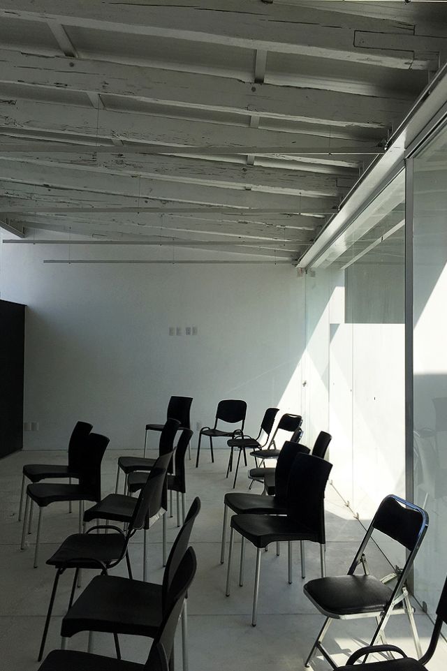 Raúl Peña Architects - Escuela de Escritores