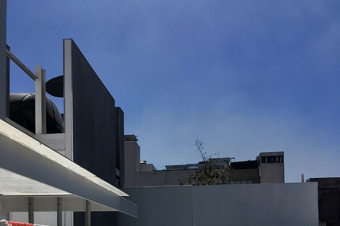 Raúl Peña Architects - Atrás . Arriba