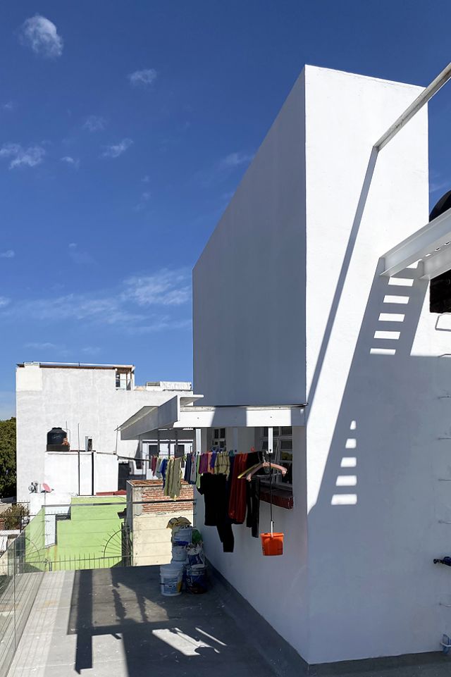 Raúl Peña Architects - En Blanco
